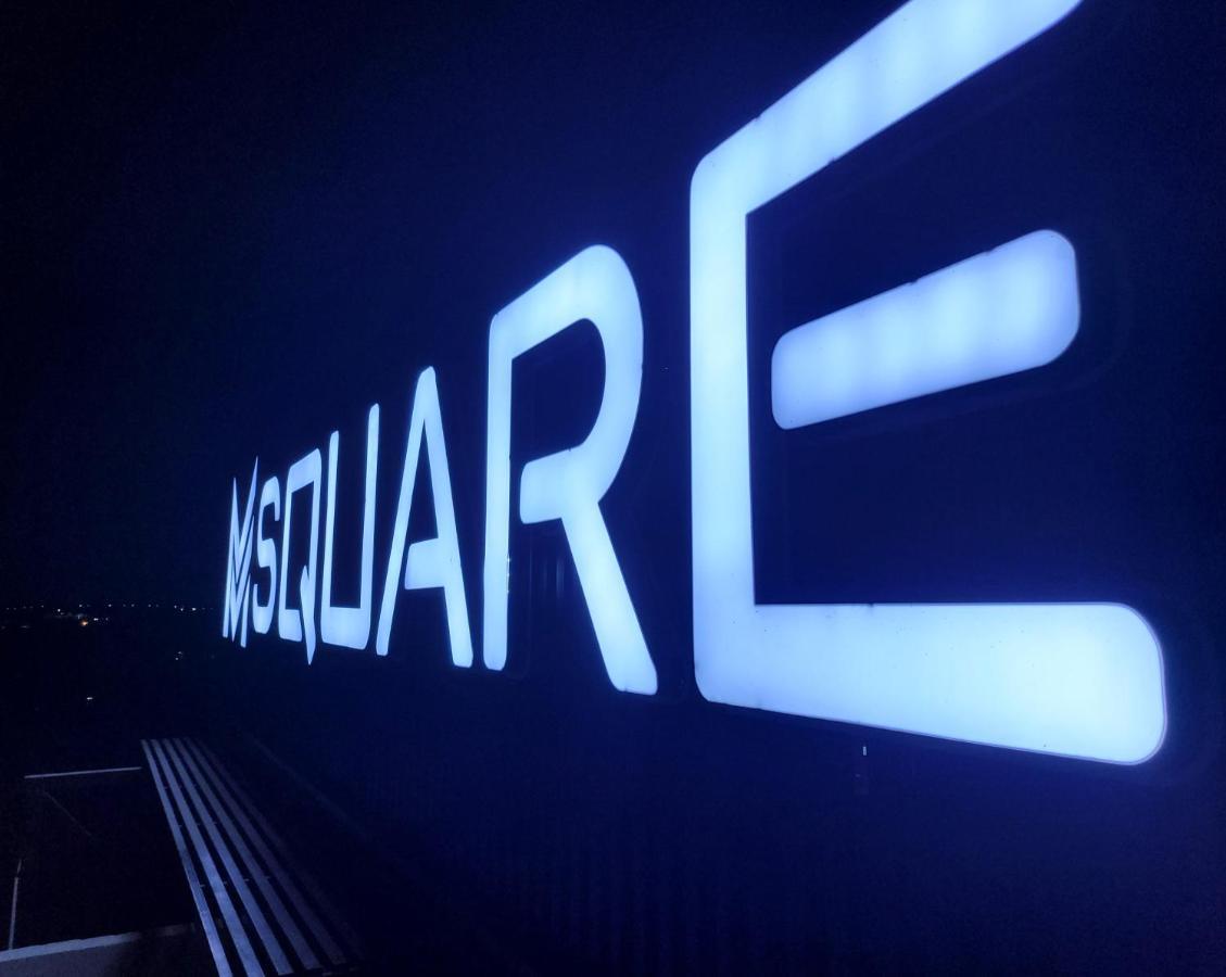 M Square Hotel Vellore Exterior foto